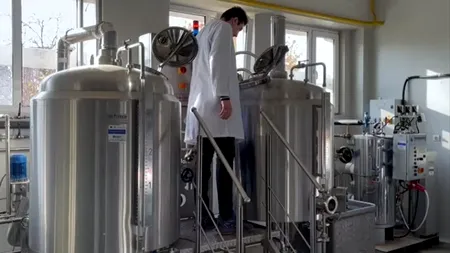 „Ursus Breweries” le oferă burse studenților de la Facultatea de Ingineria Alimentelor din Galați