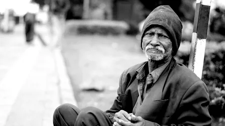 Sărăcia și lipsa de igienă, un cockteil care favorizează cazuri severe și decese prin Covid-19