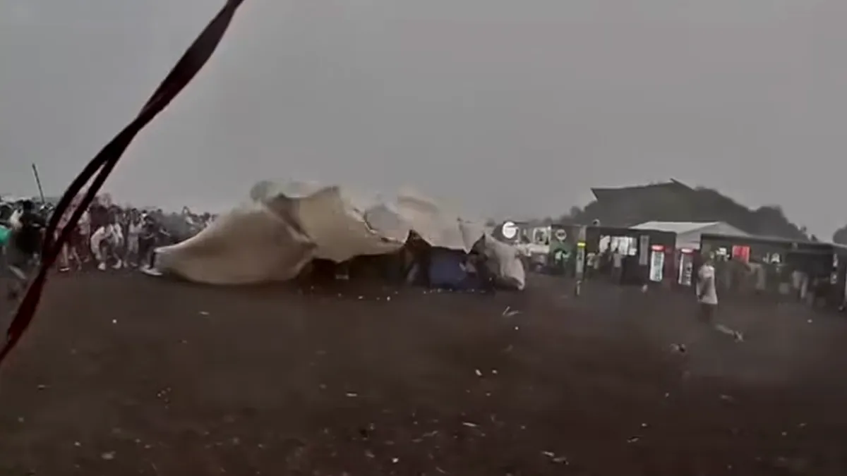 România, lovită de haosul meteo: un mort, zeci de răniți și distrugeri în serie.