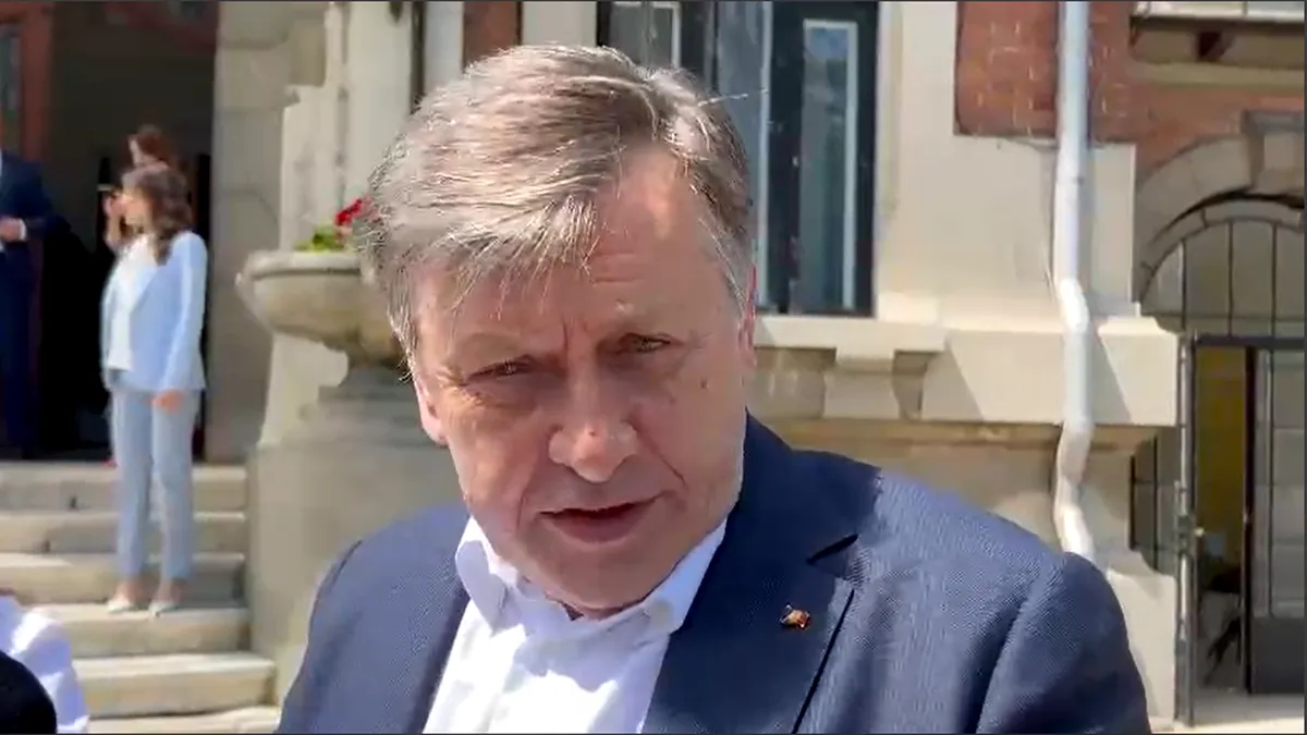 Perla zilei: Crin Antonescu și decontul pe ”soroșism”