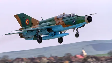 Forţele Aeriene Române avertizează populația - zboruri la joasă înălțime pe tot teritoriul României