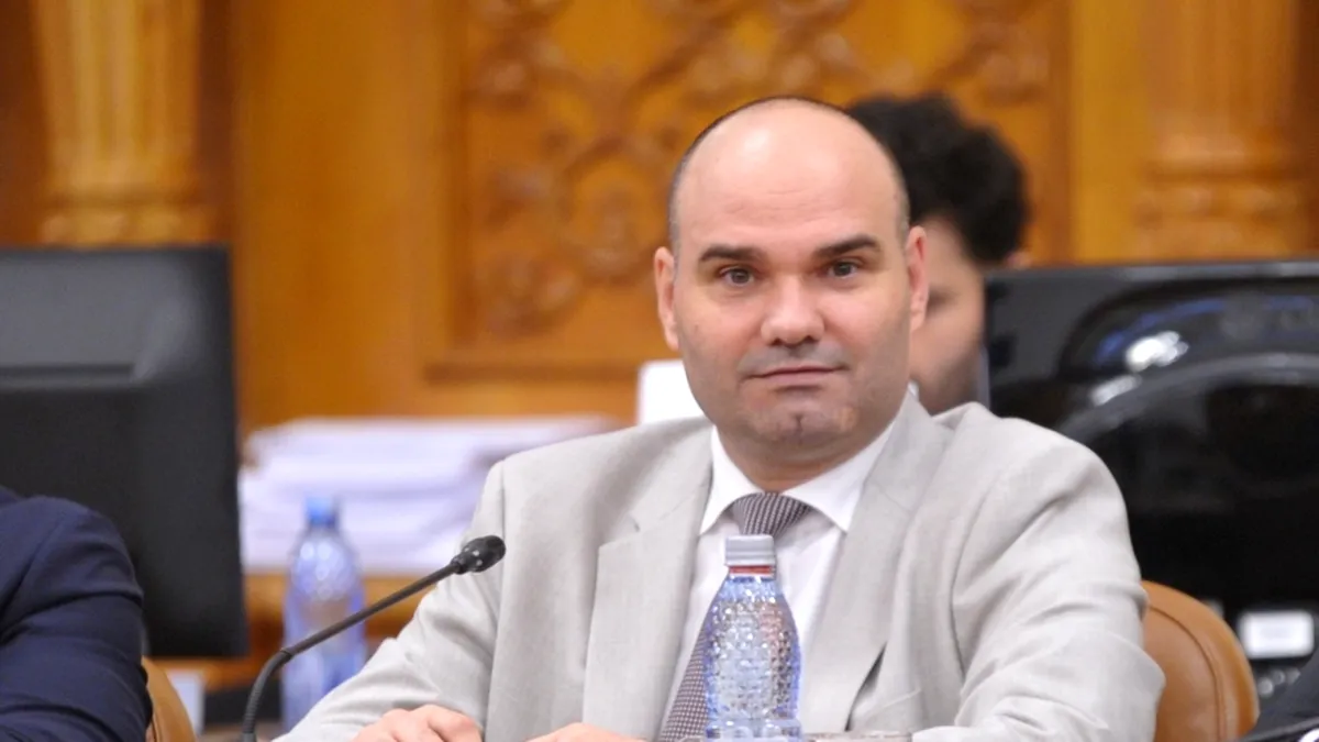 Cercetat penal că și-a angajat cumnata, Mitulețu Buică revine în fruntea Autorității Electorale Permanente