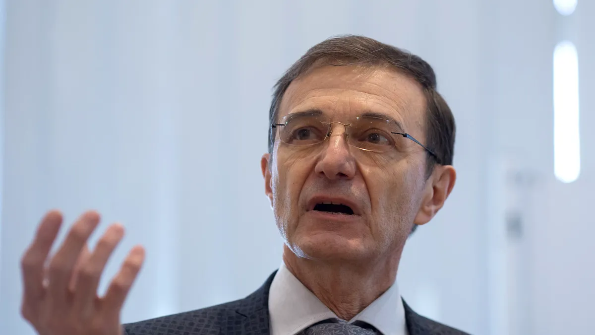 Președintele Academiei Române: „România este înconjurată de țări care consideră că sacrificiul trebuie să meargă până la ultimul om. Nu câștigă nimic”