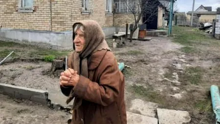 Printre cadavre și oameni dispăruți, Halina, în vârstă de 90 de ani, supraviețuiește cu ce are în cămară