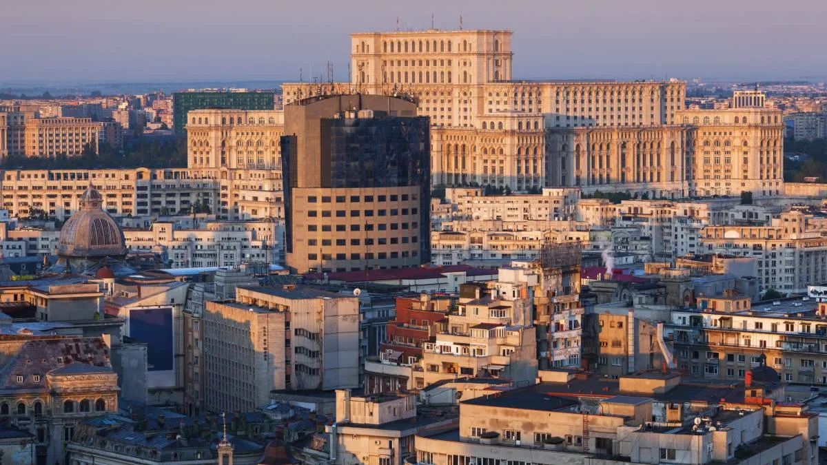 Chiriile din București, mai mari decât salariile: zonele de lux și cartierele accesibile