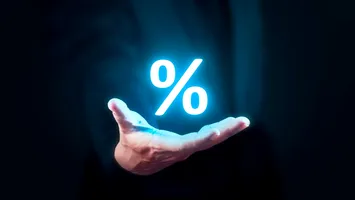 Ratele românilor ar putea respira din 2026. IRCC începe să scadă, după un an sufocant