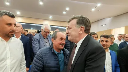 Ce spune Crin Antonescu despre candidatura lui Victor Ponta