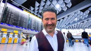 Rețetă de succes la Ministerul Economiei: Director la IPROCHIM și angajat la Aeroportul Otopeni