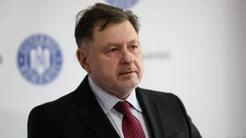 Moțiune împotriva ministrului Rafila. Acuzat de subordonare față de interesele marilor companii farmaceutice