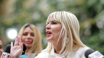 Amânare! Elena Udrea află pe 1 iulie dacă va fi eliberată condiţionat
