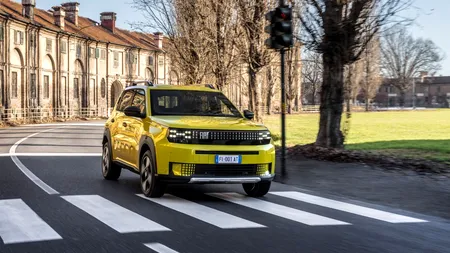 Fiat revine în segmentul B, al automobilelor de clasă mică. Grande Panda îşi începe călătoria prin lume