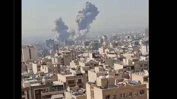 Israelul şi SUA au atacat Iranul. Iranienii ameninţă cu represalii „devastatoare”