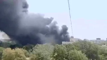 Avion prăbușit în India: 242 de oameni la bord, clădiri lovite