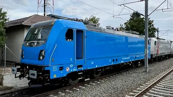Prima locomotivă electrică nouă a României a ajuns la Curtici. Start pentru testările Traxx 3 MS achiziționate prin PNRR