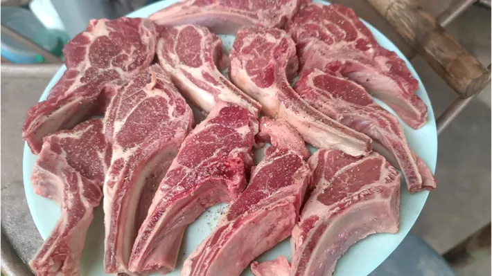 Masa de Paște a devenit mai scumpă: prețul mielului, cu 10% mai mult față de anul trecut