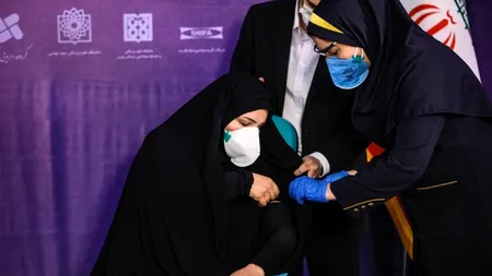 Iranul a aprobat vaccinul rusesc