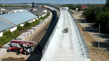 Se reia circulația trenurilor către Giurgiu pe podul de la Grădiștea, după 20 de ani