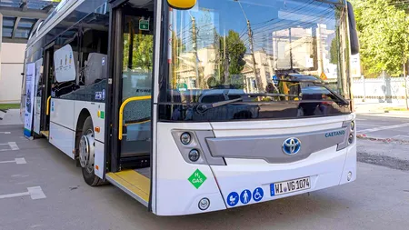 Pe străzile Galațiului, „autobuzul cu hidrogen”, mijlocul de transport al viitorului, fără emisii CO2