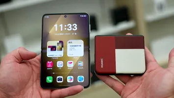 Smartphone-ul neobișnuit de lat de la Huawei a devenit un succes în rândul utilizatorilor: care este „trucul” său?