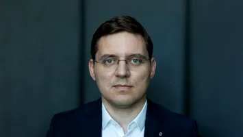 Pesedistul Victor Negrescu cere calm politic: „Să încetăm cu disputele care alimentează extremismul”