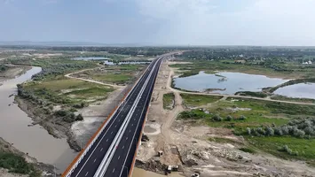 Cel mai lung pod construit de Umbrărescu este gata! Se deschide circulația pe noi loturi din Autostrada Moldovei