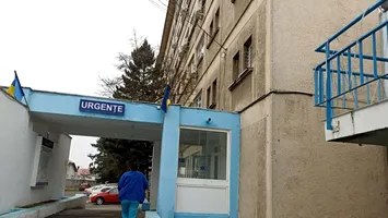 Tragedie în Gorj! O fetiță de trei ani a murit după ce a luat pastilele surorii sale