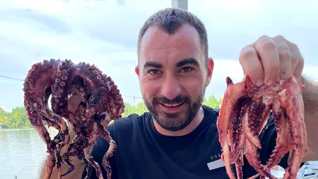 Pescobar își deschide academie de fotbal. Cu ce nume mare se asociază controversatul patron de la Taverna Racilor