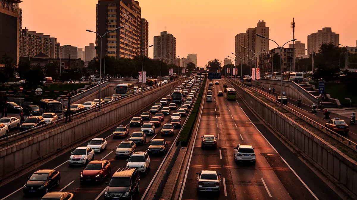 Circulația rutieră, interzisă în weekend! Ministrul Transporturilor din Germania amenință cu măsuri radicale