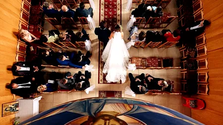 Sondaj de opinie: Peste două treimi din populația României ar vota un partid naționalist, care promovează valorile religioase și susține familia tradițională