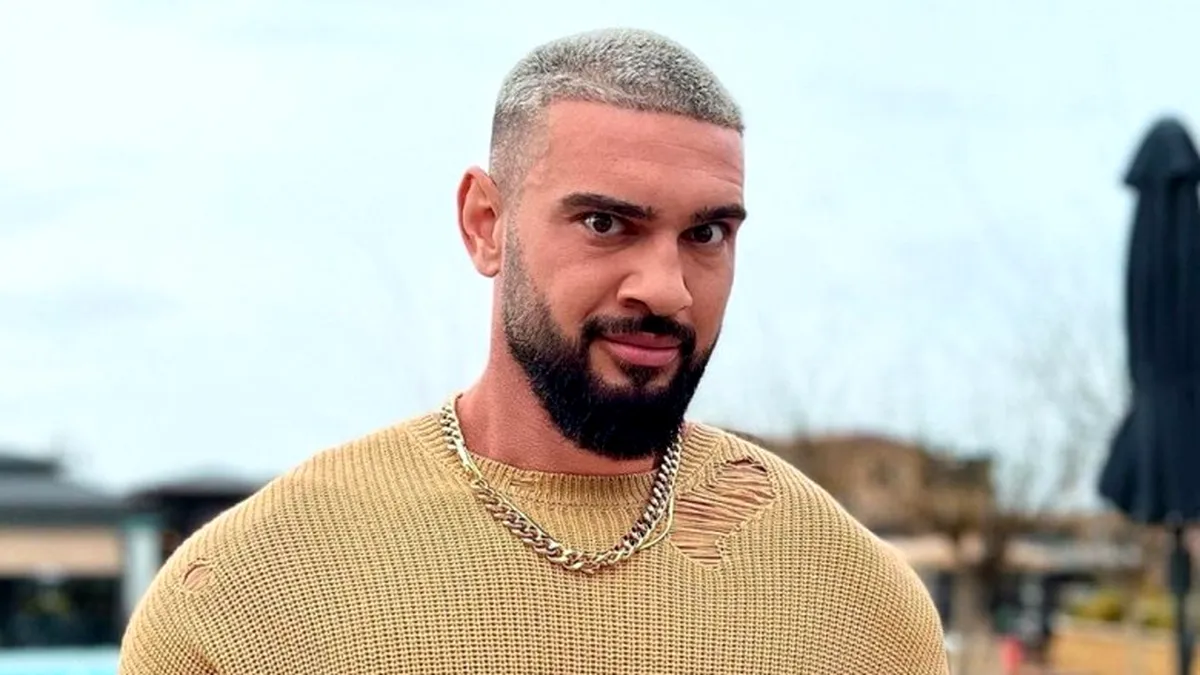 Dorian Popa, condamnat pentru că s-a urcat drogat la volan. Vlogger-ul și-a recunoscut fapta, ceea ce i-a permis să beneficieze de o pedeapsă redusă