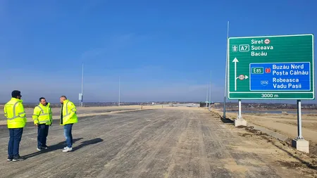 Avansează lucrările pe lotul 3 Pietroasele – Buzău din Autostrada Moldovei. A fost montat primul tablier metalic (VIDEO)