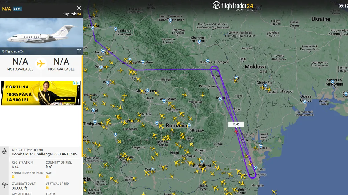 Un avion de spionaj patrulează frontiera României