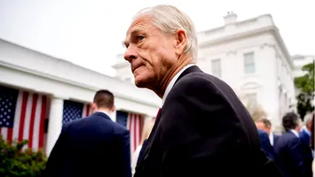 Cine este Peter Navarro, „țarul tarifelor vamale” al Statelor Unite