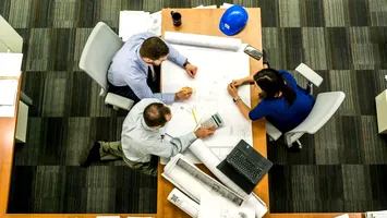 Un gigant francez angajează sute de români. Domeniul în care activează și unde va fi deschis sediul din România