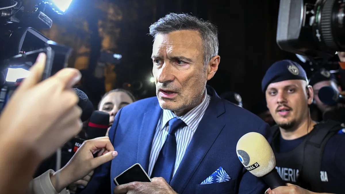Reacția lui Florian Coldea, fost șef SRI, după acuzațiile DNA: „Mă consider nevinovat pentru faptele de care am fost acuzat”