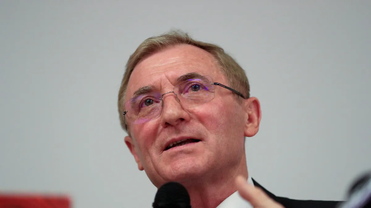 Moartea lui Iliescu nu închide dosarele. Augustin Lazăr, fost procuror general: Este necesară o memorie judiciară corectă