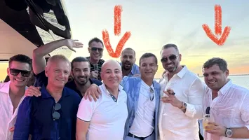 Cum petrec diplomații României la Miami: iahturi și baie cu șampanie