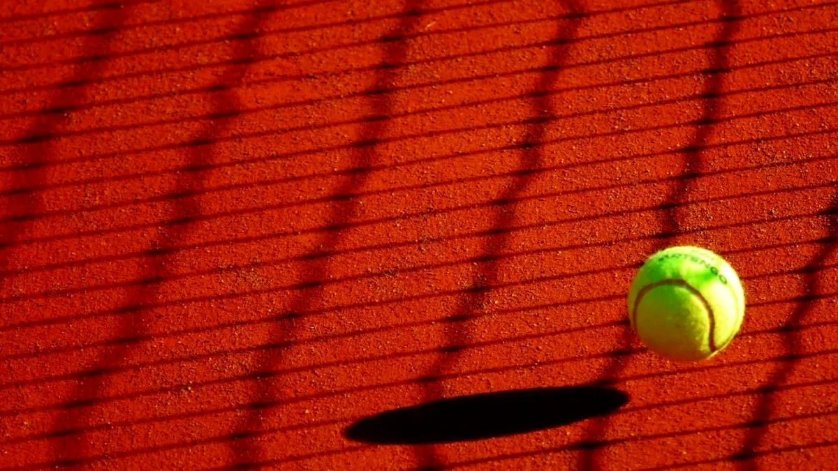 O jucătoare a fost exclusă de la Wimbledon după ce a intrat în contact cu o persoană diagnosticată cu Covid-19