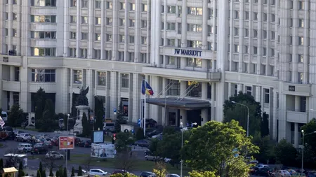 Hotelul JW Marriott din Bucureşti aproape și-a înjumătățit câștigurile, din cauza pandemiei