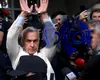 Sistemul care îl persecută pe Călin Georgescu are un mod foarte ciudat de a-l oropsi. După atâtea dosare, omul rămâne liber și prezidențiabil