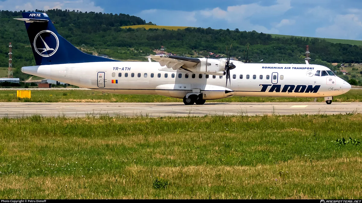 Avionul TAROM de Satu Mare, avariat de un fazan