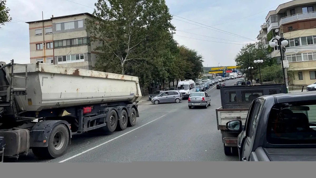 Proteste în Măcin, Tulcea, după ce CNAIR a interzis parcarea în centrul orașului