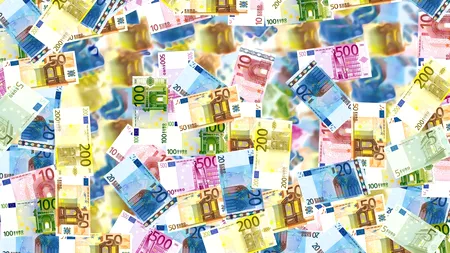 O companie fondată de 3 studenți a oferit angajaților prime de 10.000 de dolari