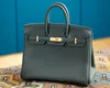 Care e costul de producție al unei genți Hermes Birkin, vândută cu 38.000 de dolari?