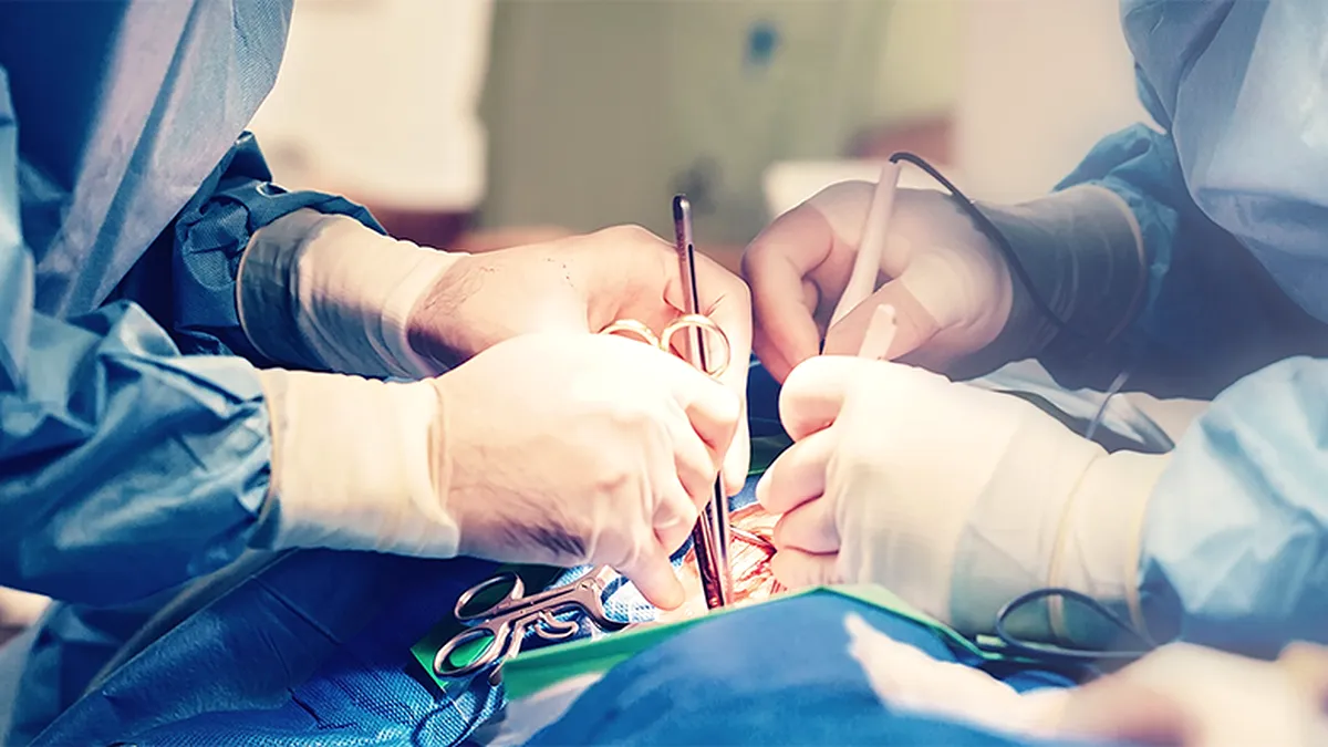 Dublu transplant de ficat și rinichi. Pacientul? Un copil de doar doi ani!