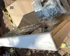 Curierul drogurilor. A trimis canabis din Spania, ascuns în canapele, și a venit să-l ridice în București