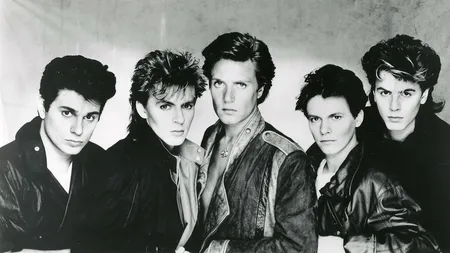 Duran Duran: băieții frumoși care au făcut din anii ’80 un videoclip strălucitor, doborând toate topurile