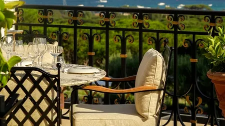 Destinație de vis pentru sezonul 4 din „The White Lotus”. Serialul se mută într-un castel de lux din Saint-Tropez