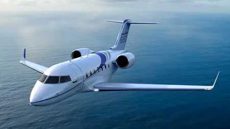 Un avion misterios patrulează pe cerul României. Este considerat o aeronavă de spionaj