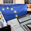 Cât câștigă un român pe oră, comparativ cu „cel mai bogat” european. Cifre și grafice